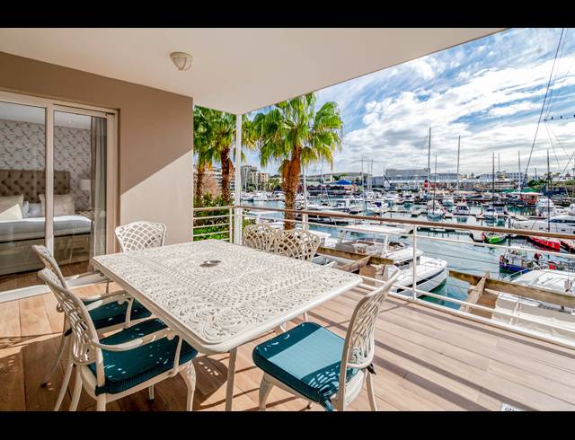 2 BEDROOM APARTMENT FOR SALE IN WATERFRONT